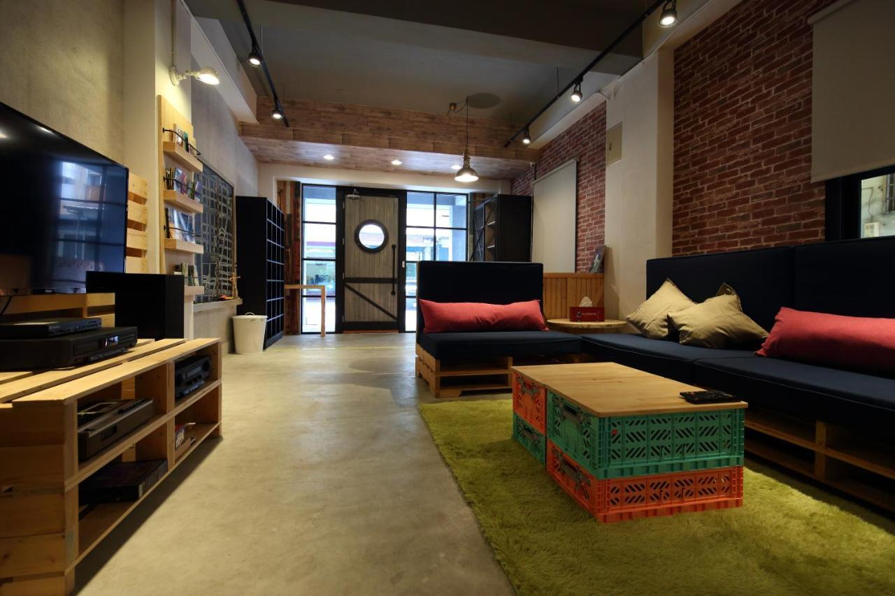 您好生活公寓 - Ninhao Hostel Хуалянь Экстерьер фото